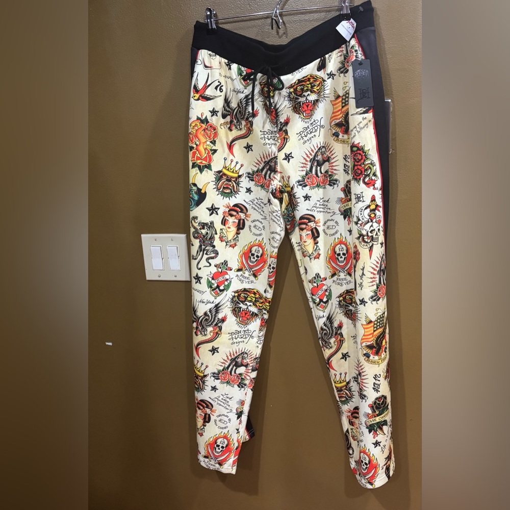 NWT Ed Hardy SZ XL Y2K Track Pant Shrunken Flashboard Sweatpants Tattoo Print